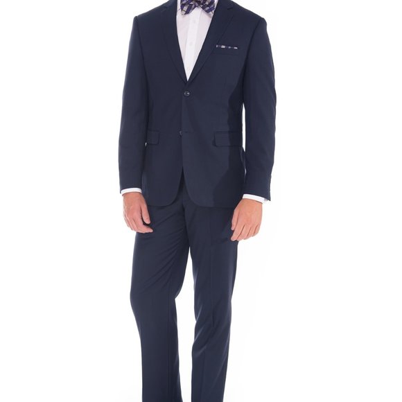 Suit - Picture 2 of 3